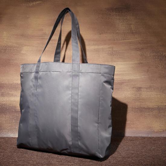 extra large nylon tote bag with zipper
