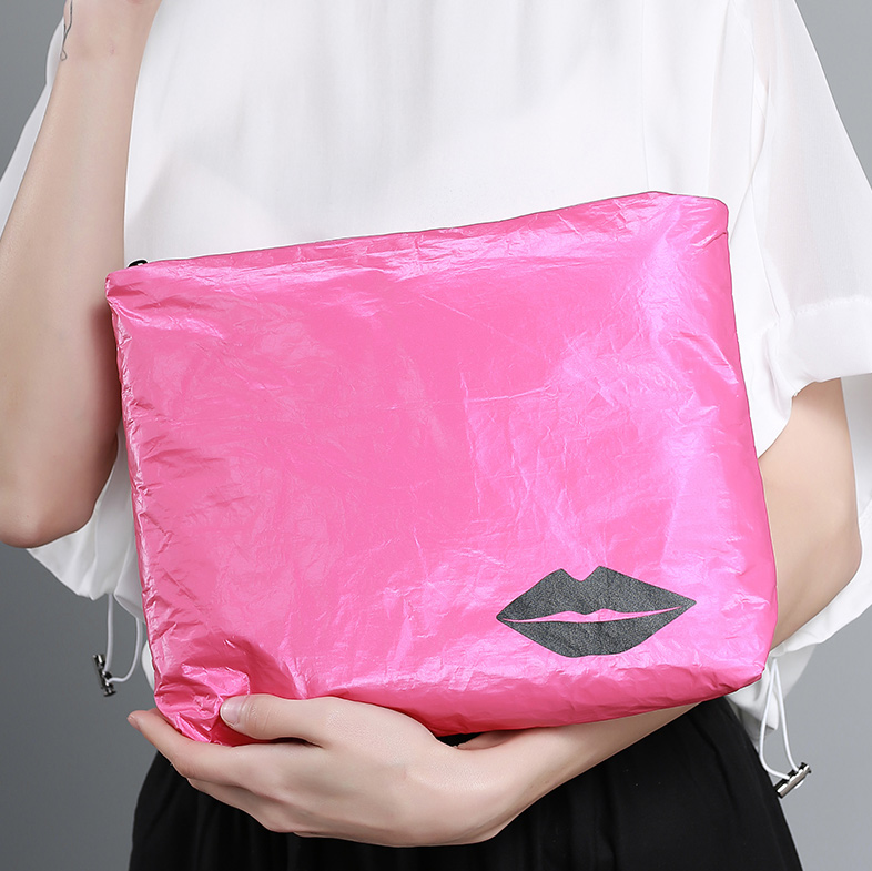 personnalisé Tyvek sac à cosmétiques de voyage portable à glissière pour organisateur de maquillage en papier 