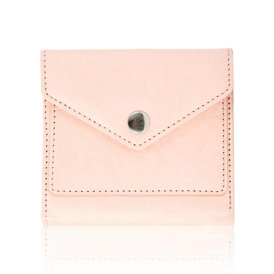 Small RFID-blocking women’s wallet