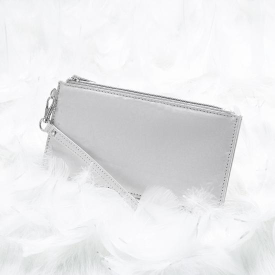 Women's leather wallet